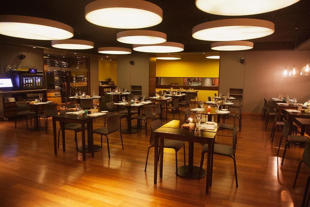 Austral Plaza Hotel Comodoro Rivadavia Extérieur photo