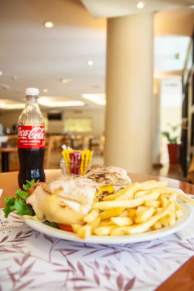 Austral Plaza Hotel Comodoro Rivadavia Extérieur photo