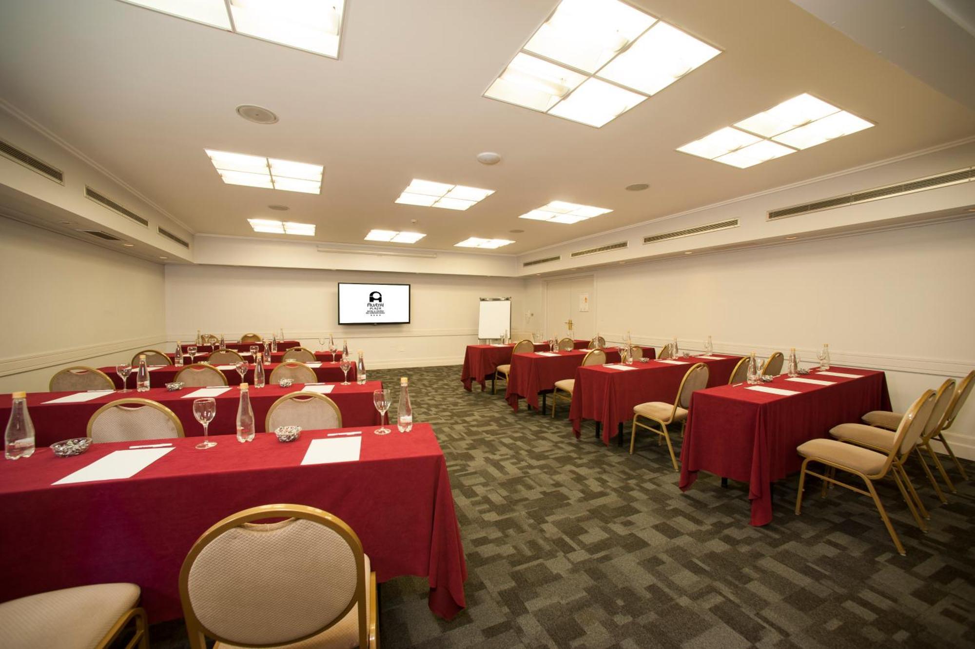 Austral Plaza Hotel Comodoro Rivadavia Extérieur photo