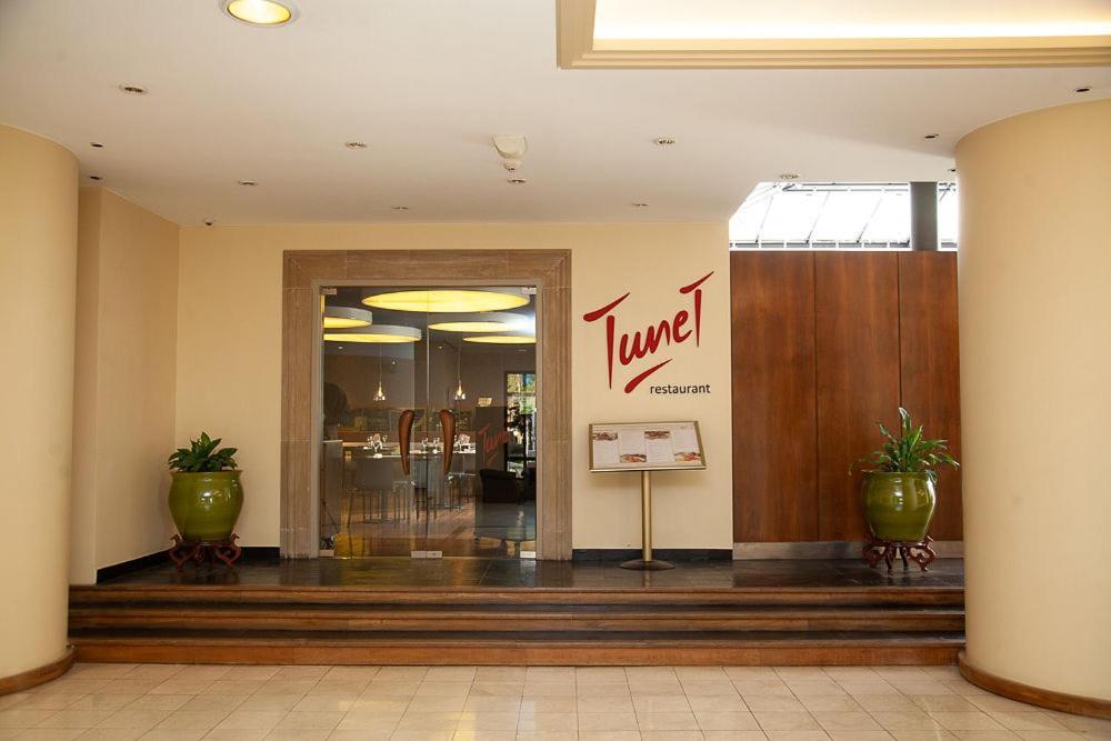 Austral Plaza Hotel Comodoro Rivadavia Extérieur photo