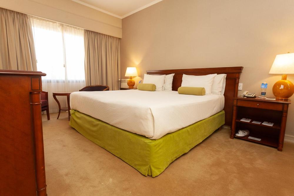Austral Plaza Hotel Comodoro Rivadavia Extérieur photo